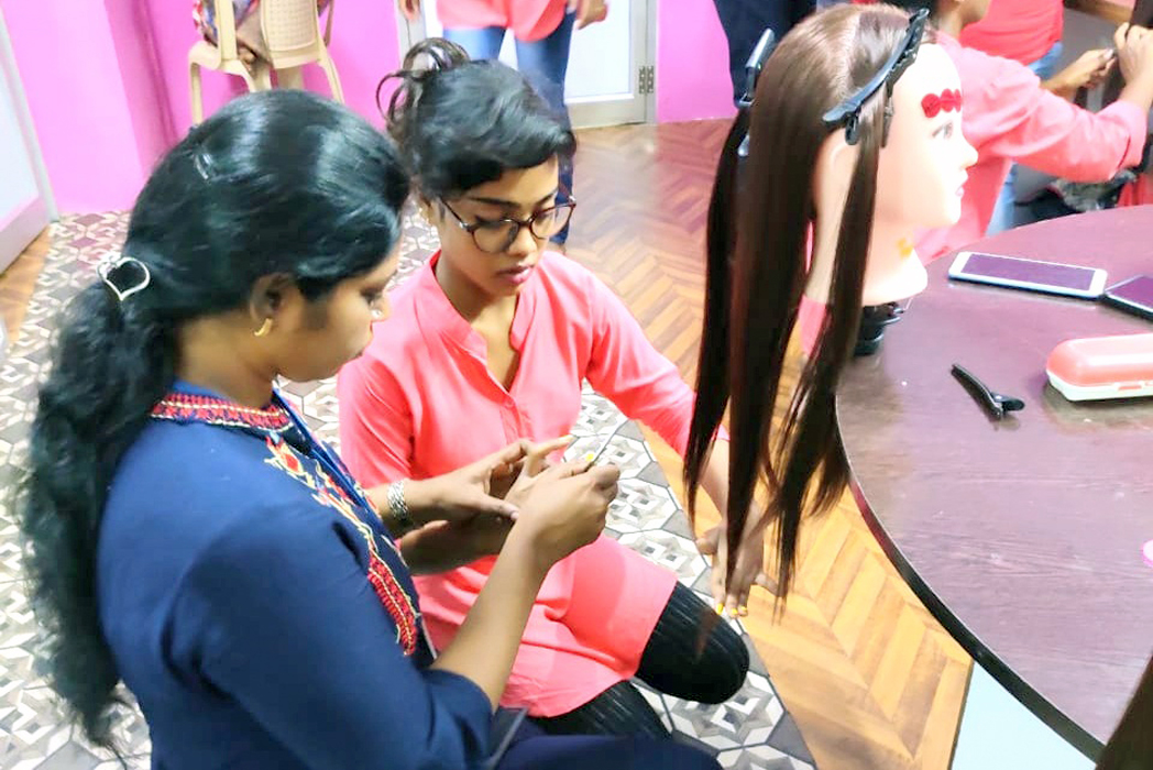 Skill Training - Women Carrier Beautician Training